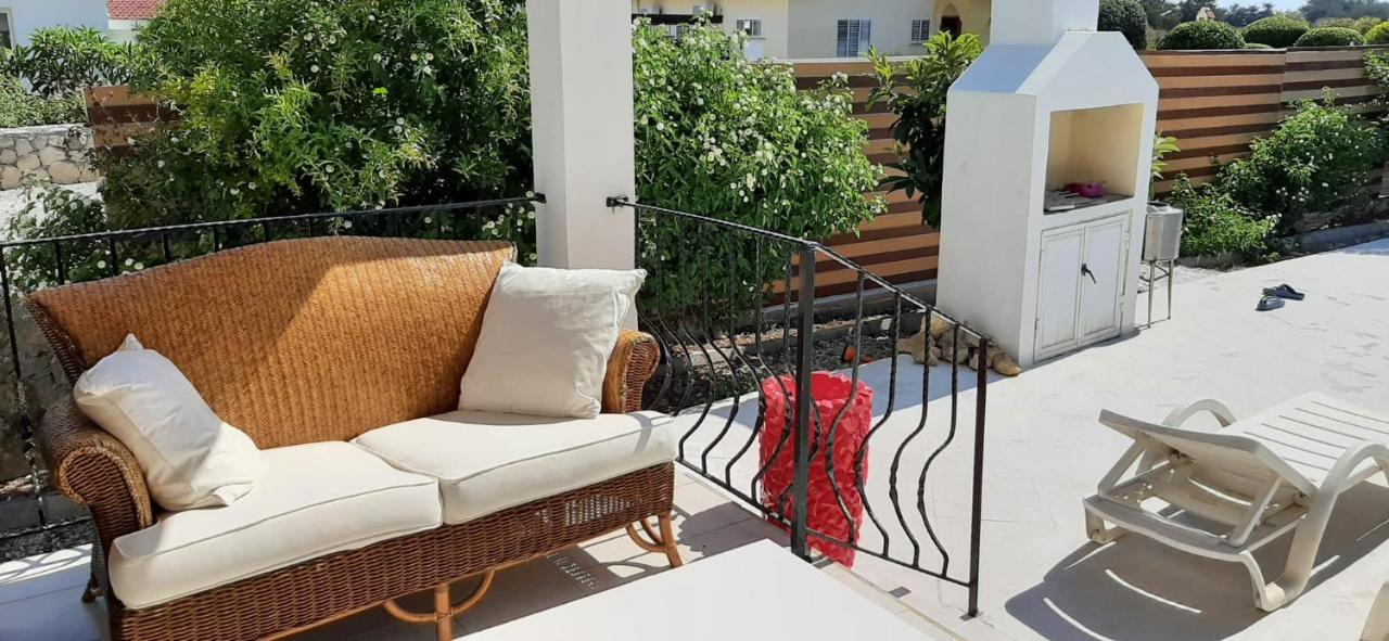 Villa Bougainvillea With Privite Pool Vasilia Esterno foto